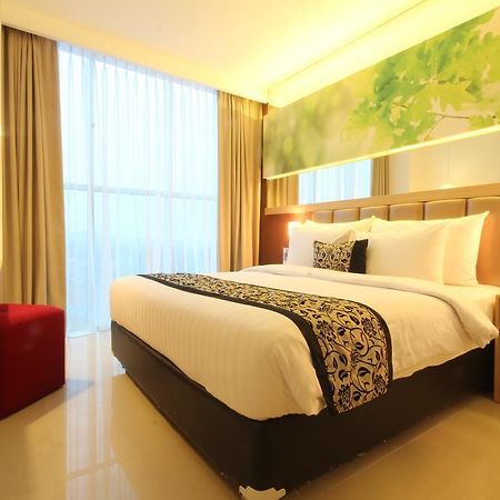 Agria Hotel Богор Экстерьер фото