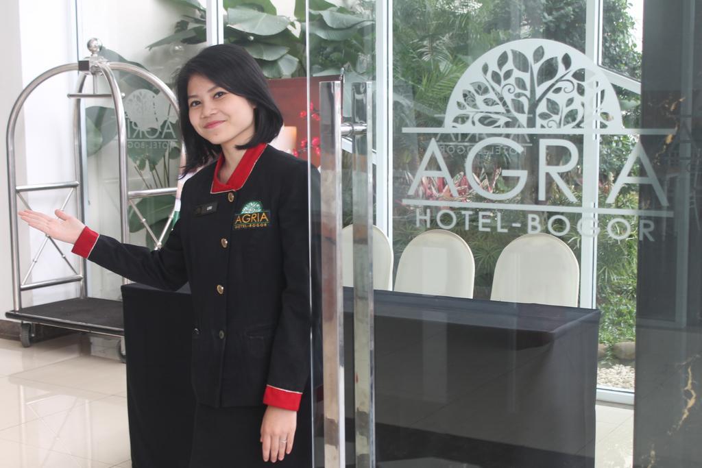 Agria Hotel Богор Экстерьер фото